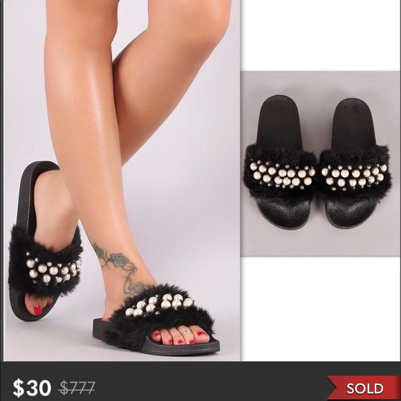 @SOULCRUSHER716 Shoes - PEARL FURRY BLACK EMBELLISHED SLIDE